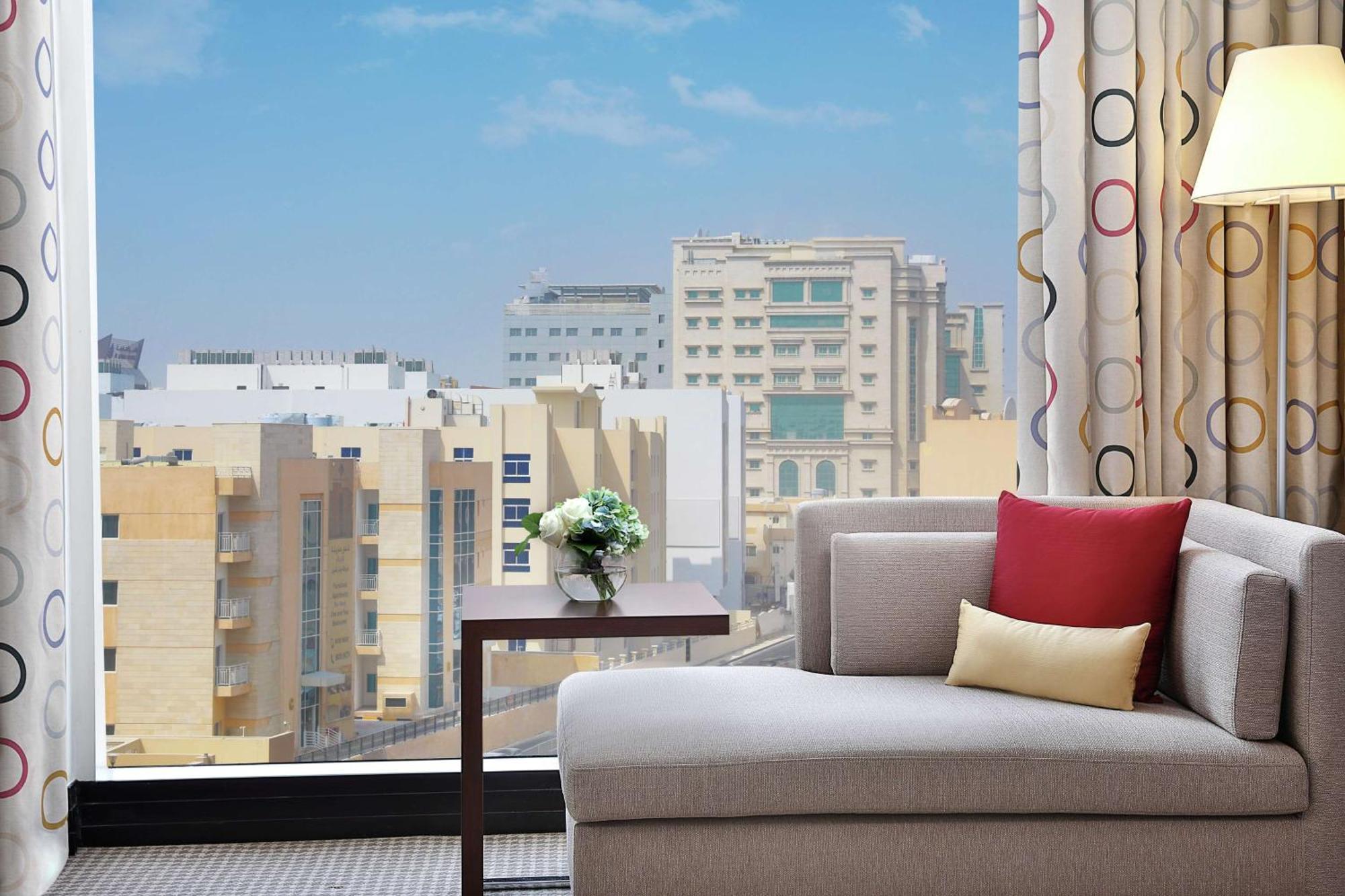 Hotel Doubletree By Hilton Doha - Al Sadd Zewnętrze zdjęcie